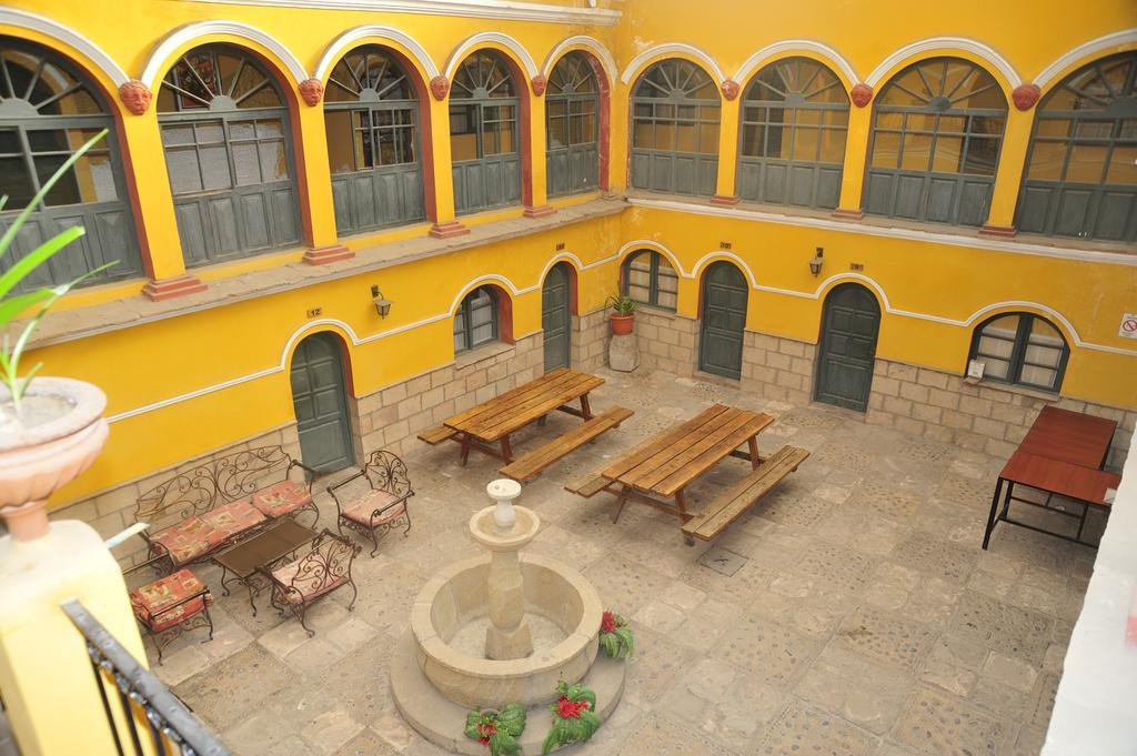 Hostal La Casona Потоси Экстерьер фото