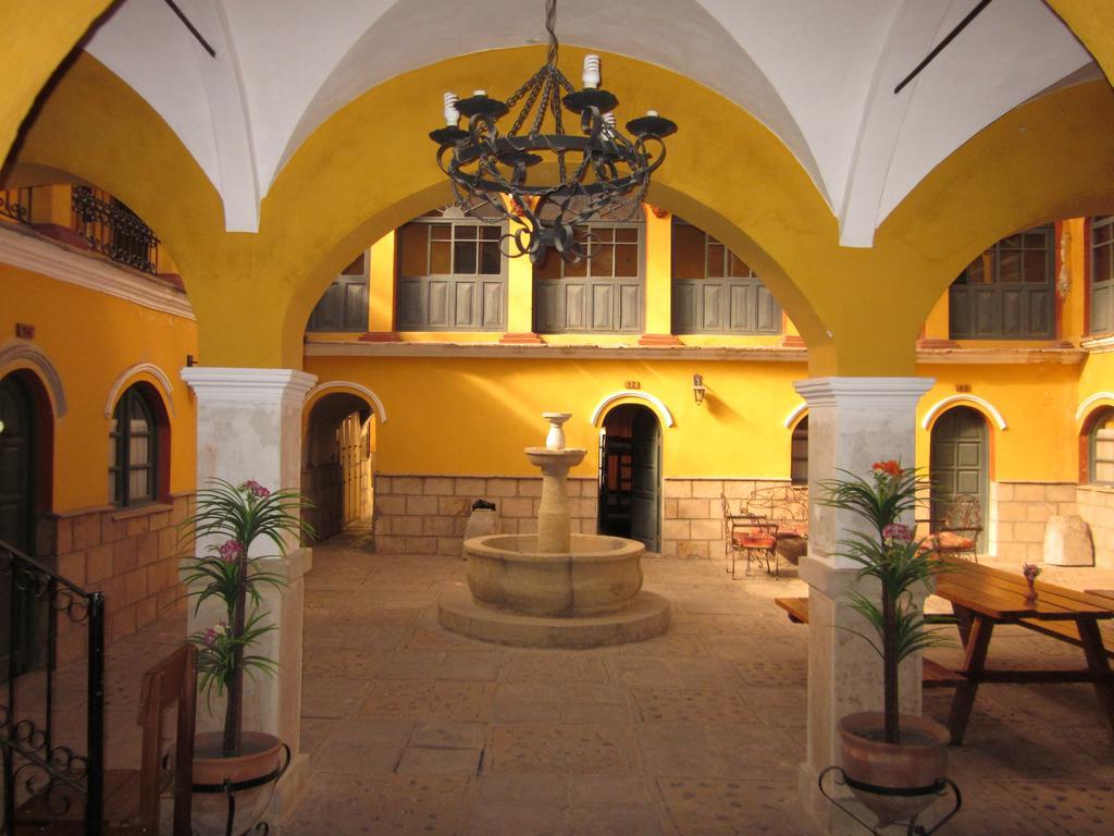 Hostal La Casona Потоси Экстерьер фото