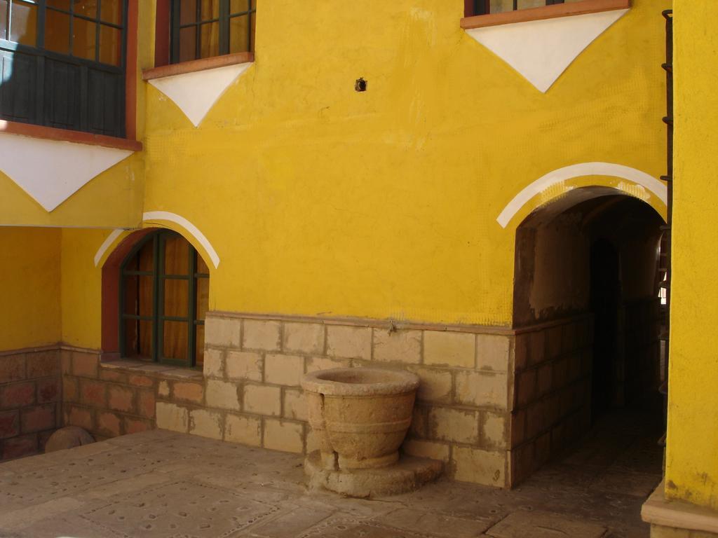 Hostal La Casona Потоси Экстерьер фото