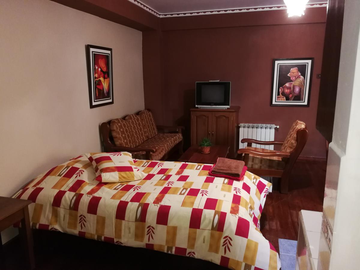 Hostal La Casona Потоси Экстерьер фото